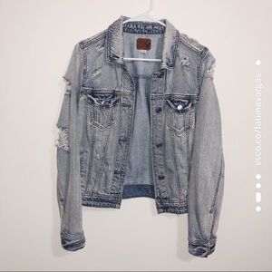 Light jean Denim Jacket ,VINTAGE trendy color